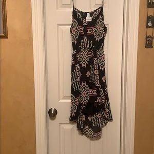 Silky Azteca print black dress